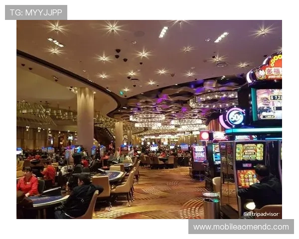 澳門新濠天地購物中心最新品牌與折扣資訊,滿足你的購物欲望與奢華享受 澳門新濠天地購物中心最新品牌與折扣資訊,滿足你的購物欲望與奢華享受